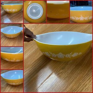 Vintage Pyrex Butterfly Gold 4 Qt. Mixing Bowl #444 Cinderella